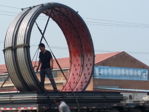 大口徑高溫膨脹節(jié) 大口徑高溫膨脹節(jié)