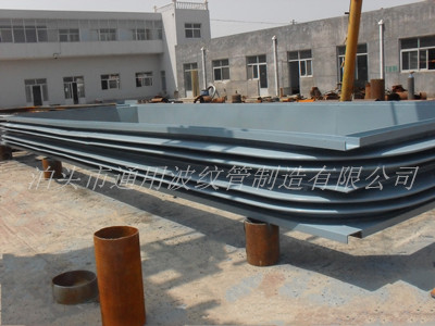 矩形圓角波紋膨脹節(jié)結(jié)構(gòu)