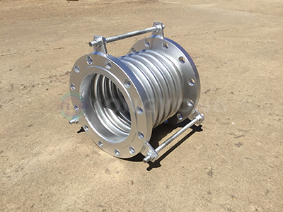 金屬波紋管補(bǔ)償器內(nèi)襯筒損壞的原因